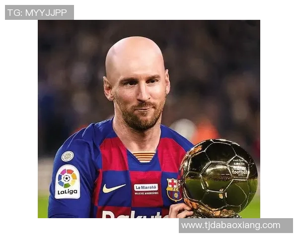 足球明星光头发型的魅力与时尚影响力探讨 足球明星光头发型的魅力与时尚影响力探讨